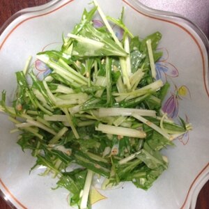 水菜のごまマヨ和え